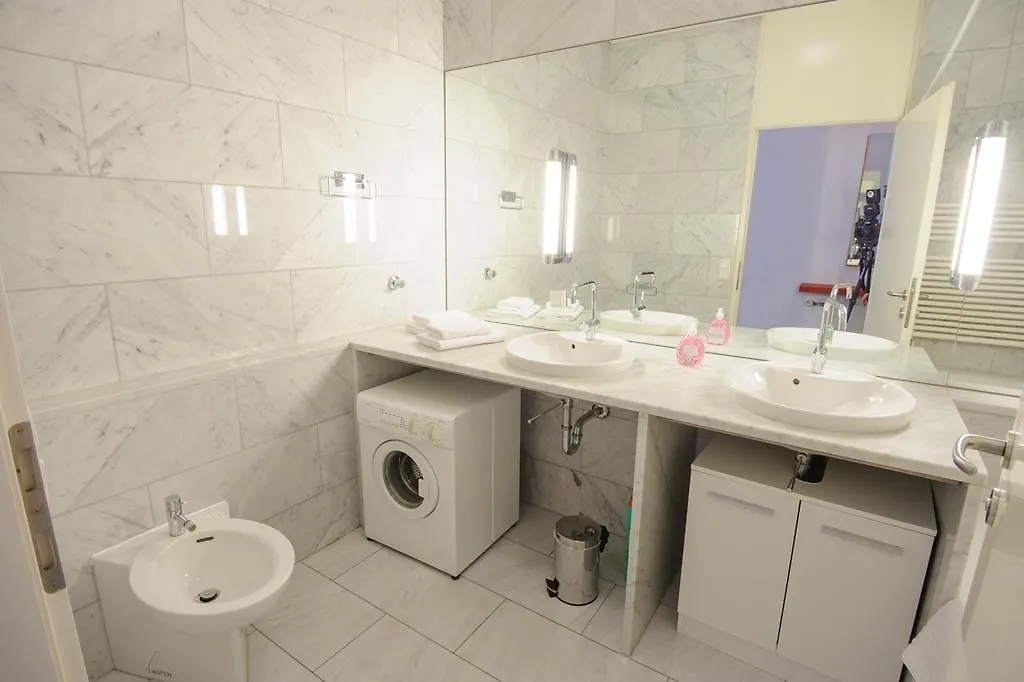 Viennaflat Apartments - 1010